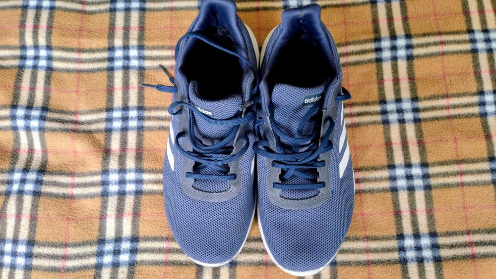 Tenis Sapatilhas corrida Adidas Azuis como novas 42 2/3