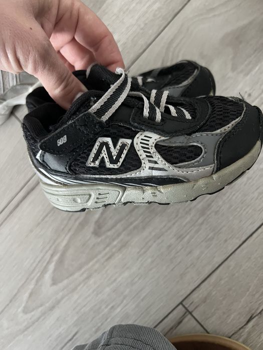 Кросівки кросовки босоніжки