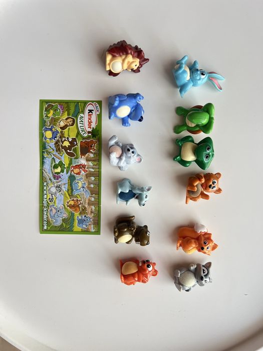 Продам игрушки киндер