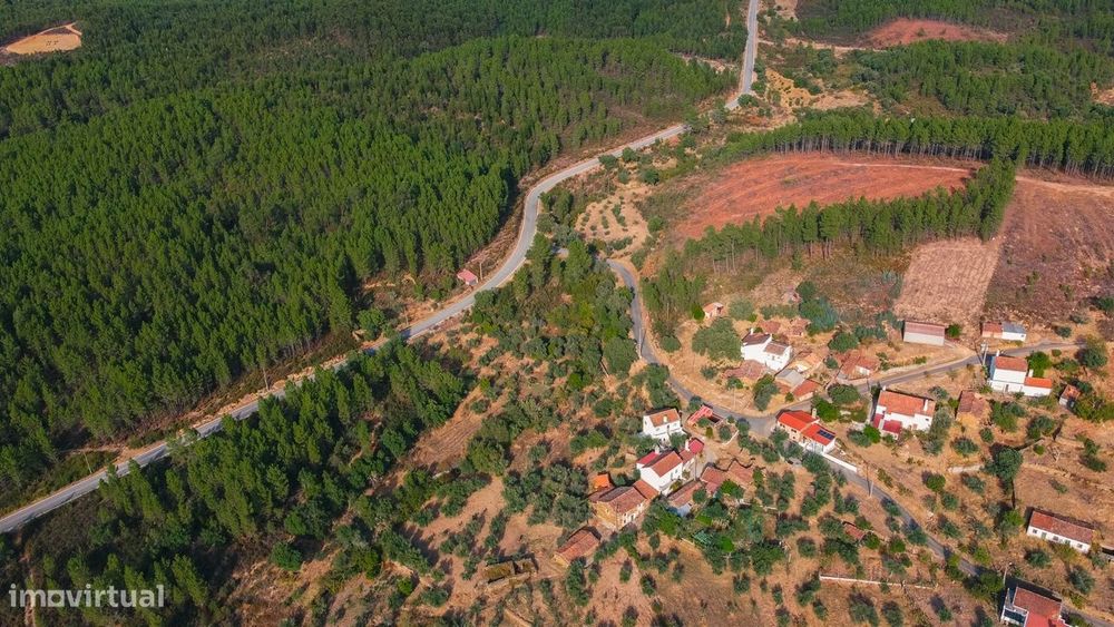 Moradia Rústica T4 Venda em Sarzedas,Castelo Branco