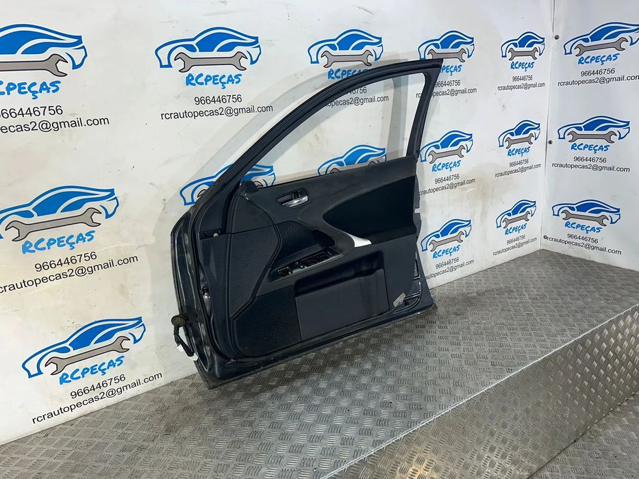 Porta Direita Frente Frontal Lexus IS220d IS250d XE20 2005 - 2013