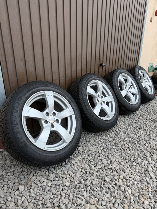 Felgi z oponami Toyota 5x100 205/55 R16 Toyota Auris Corolla