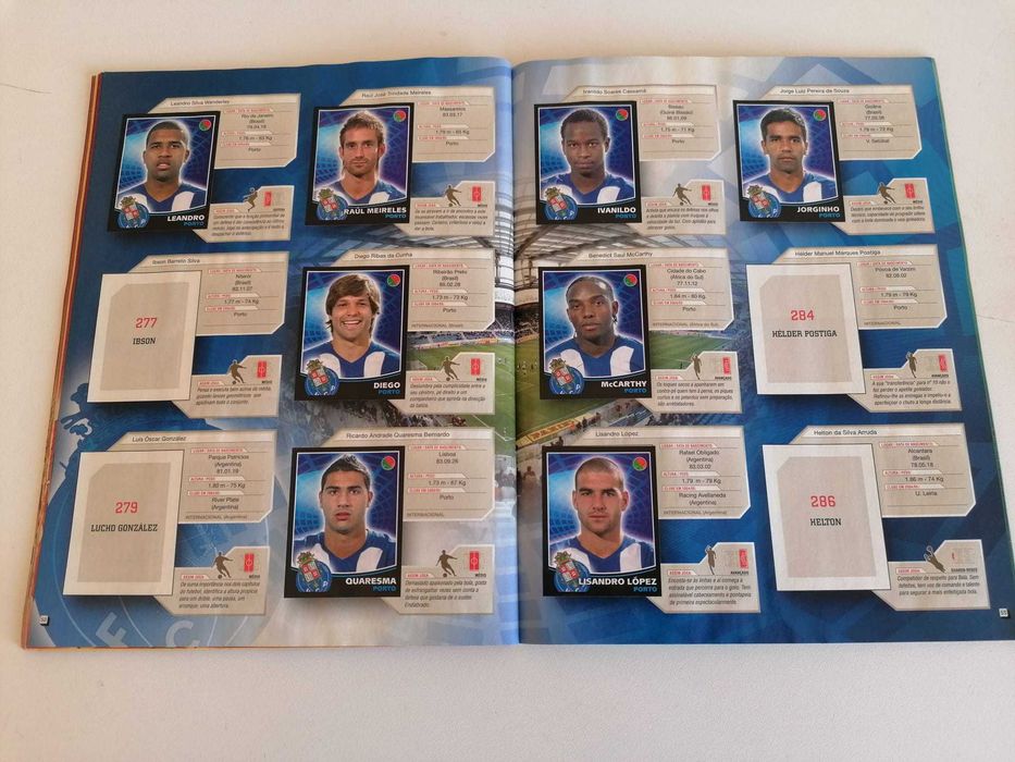 2 Cadernetas Panini Futebol 2005/06