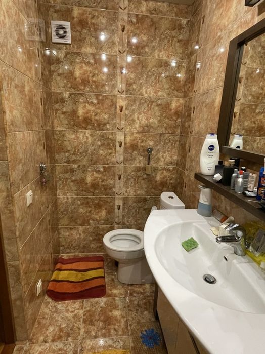 Свободна .Сдам 120 м.кв квартиру в самом Центре города