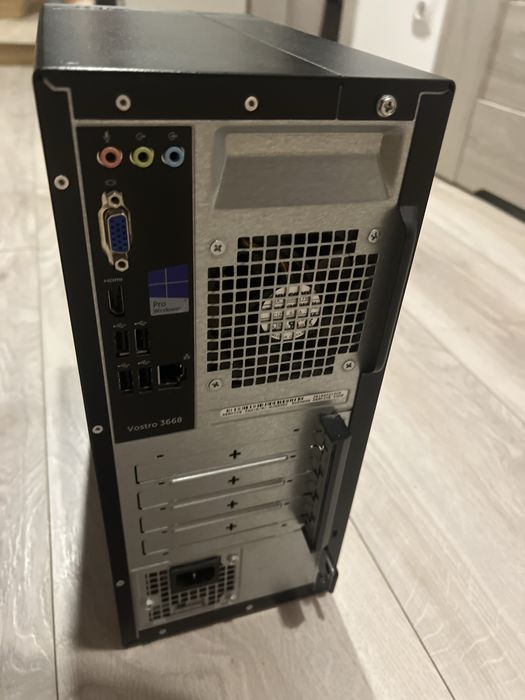 Dell Komputer stacjonarny 4 GB vostro