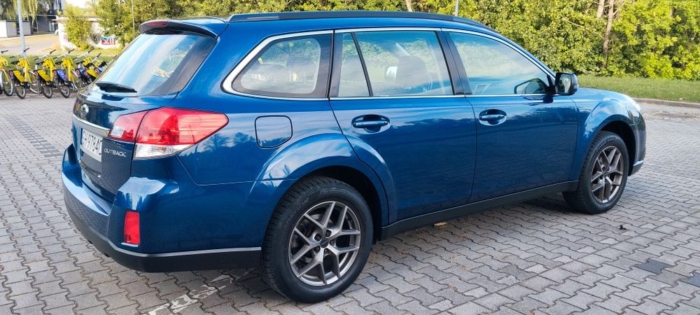 Subaru Outback 4x4 2.5 Bokser LPG 167 kM 12 r. Klima.
