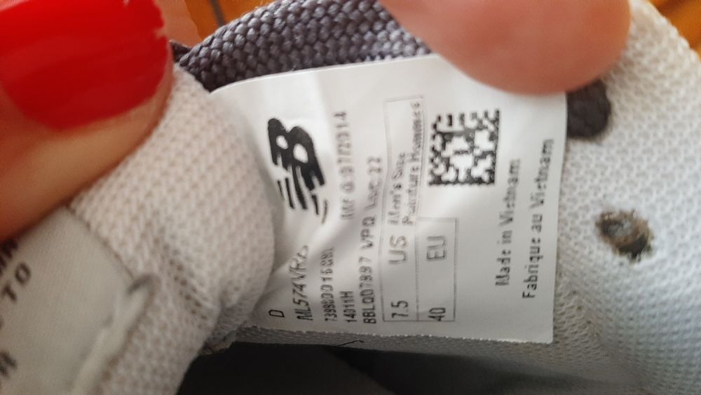 Ténis new balance n.40