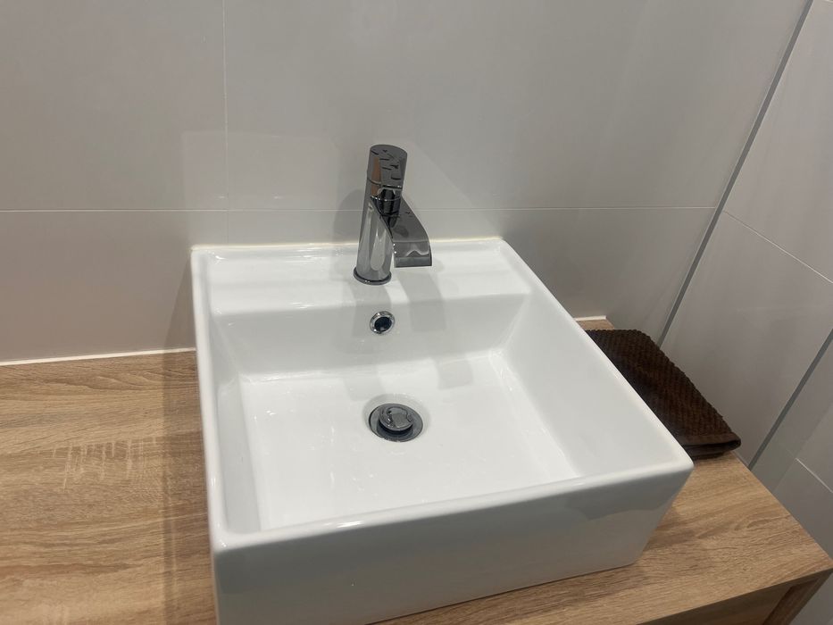 Lavatório WC novo (pia s/torneira)