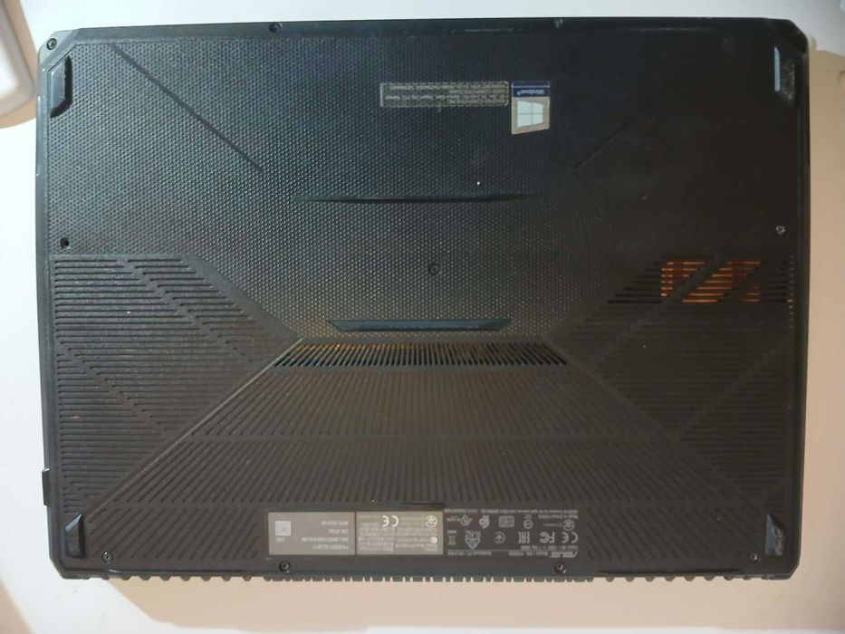 Laptop  asus tuf gaming fx505d **WZMOCNIONY**