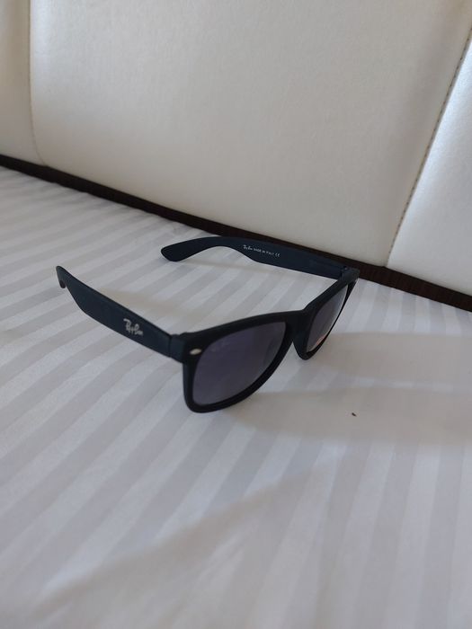 Okulary przeciwsłoneczne Ray Ban, matowe
