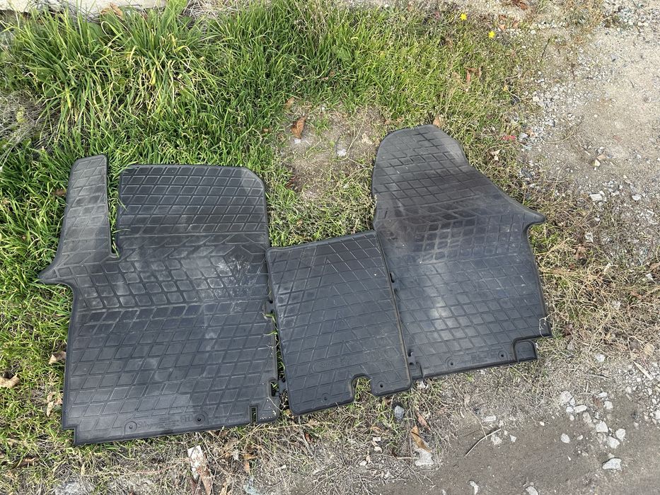 Ковреки Рено Трафік