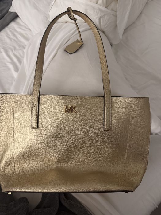 Mala Mickael Kors como nova