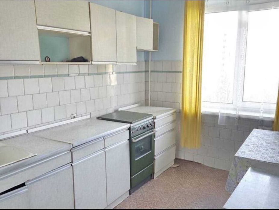 Продаж 3-кімнатної квартири вул. Сихівська