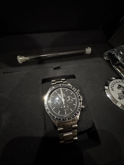 Omega Speedmaster Professional Legendary Moonwatch Big box