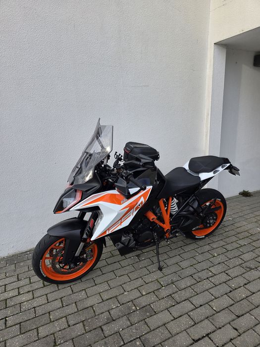 KTM  SuperDuke 1290 GT