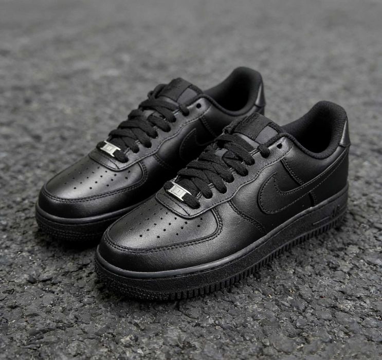 Nike_Air_Force_1_Low_Czarny r.37,5