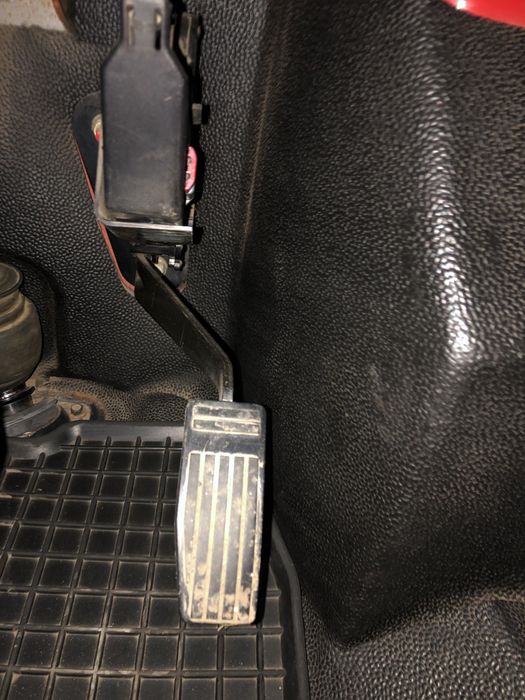 Педаль газа б/в. Форд Транзит.