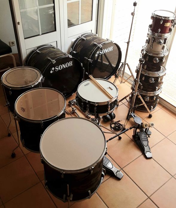 Bateria Sonor Force 1005/507 10 Madeiras + Hardware + Extras - 850€