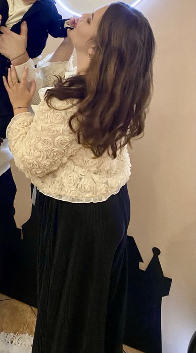 Святковий жіночий костюм 2XL жакет з квітів + штани плісе, нарядний