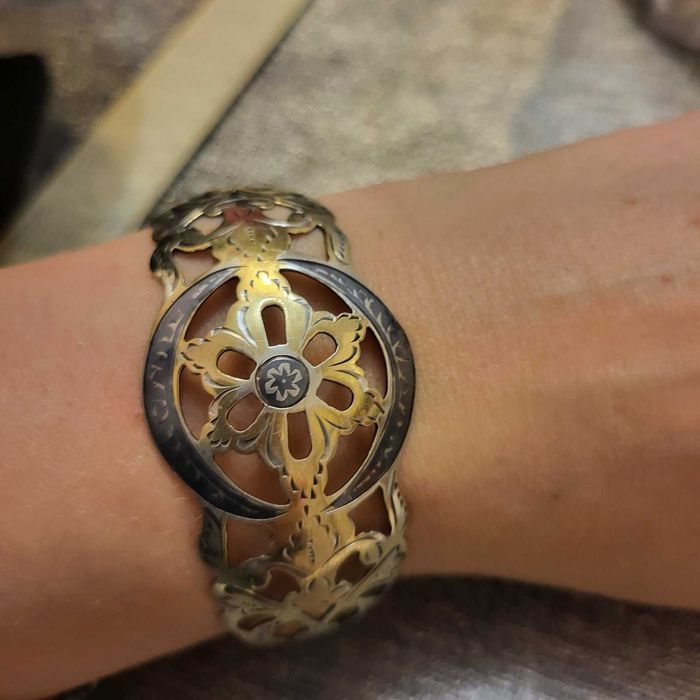 Подарочный браслет Роза Кубачи