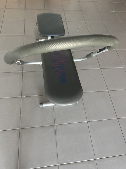Maquina de fazer abdominais