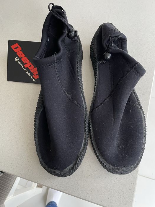 Aquashoes Deeply novos