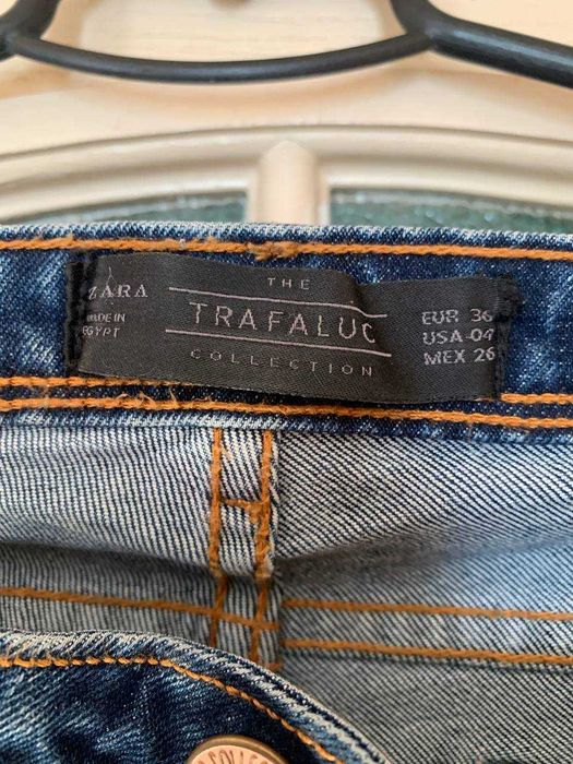 Zara  джинсы  клеш 36  размер