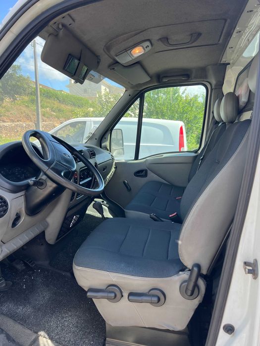 Renault Master Longa 2.2 Diesel | IVA Dedutível | Histórico de Manutenção | Excelente Oportunidade