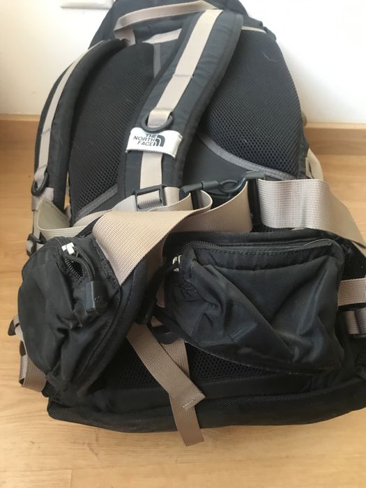 Michila de caminhada  The North Face 60 litros