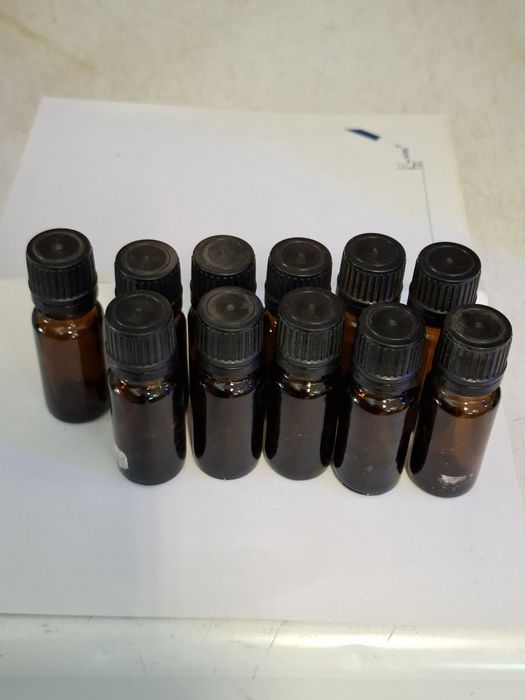 11x Buteleczka szklana 10ml na olejek eteryczny itd.