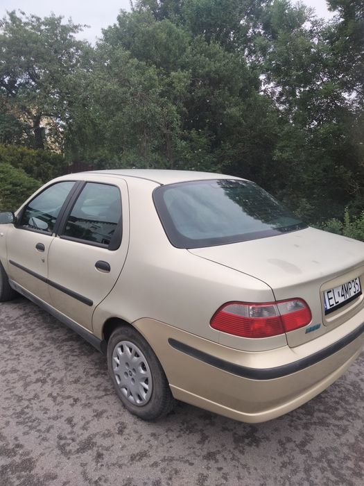 Fiat albea 2004r.