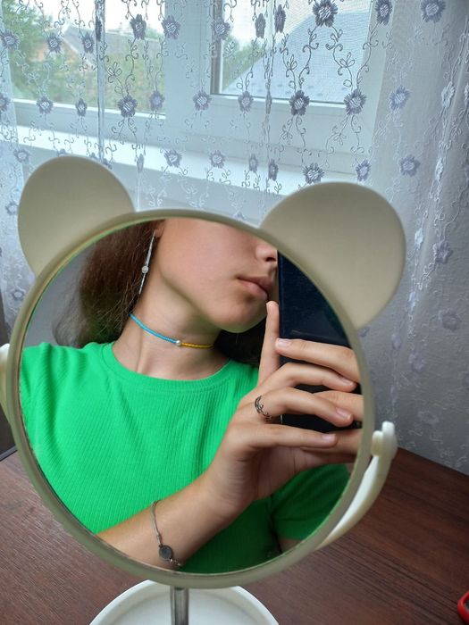 Гарненький патріотичний чокер