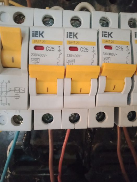 Услуги электрика