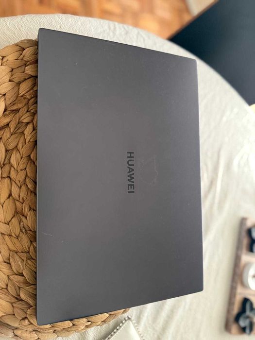 Computador Huawei MateBook D14