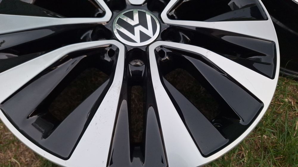 Шикарні диски R16 VW Golf 6 7 8 e golf Passat Jetta Touran