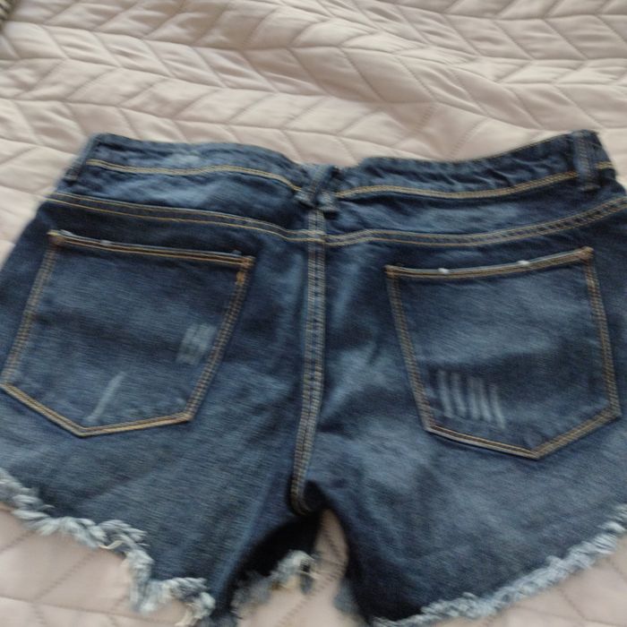 Calção de ganga azul