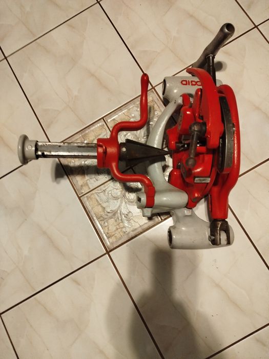 Gwintownica Ridgid Wózek Głowice