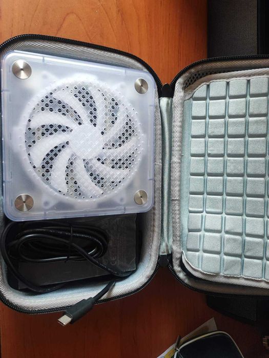 MiniPC Genmachine 8840U ES