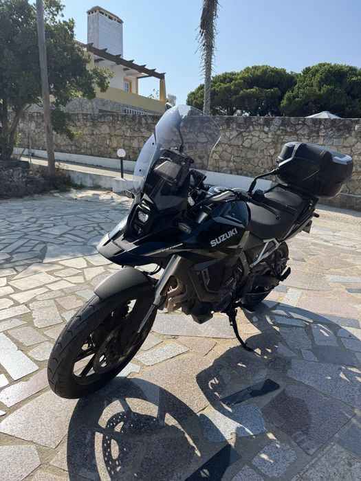 Suzuki Vstrom 800 RE