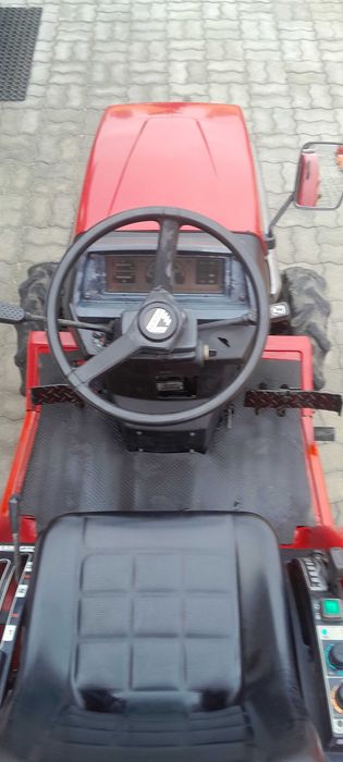 Shibaura P155, 4x4 3 cilindros