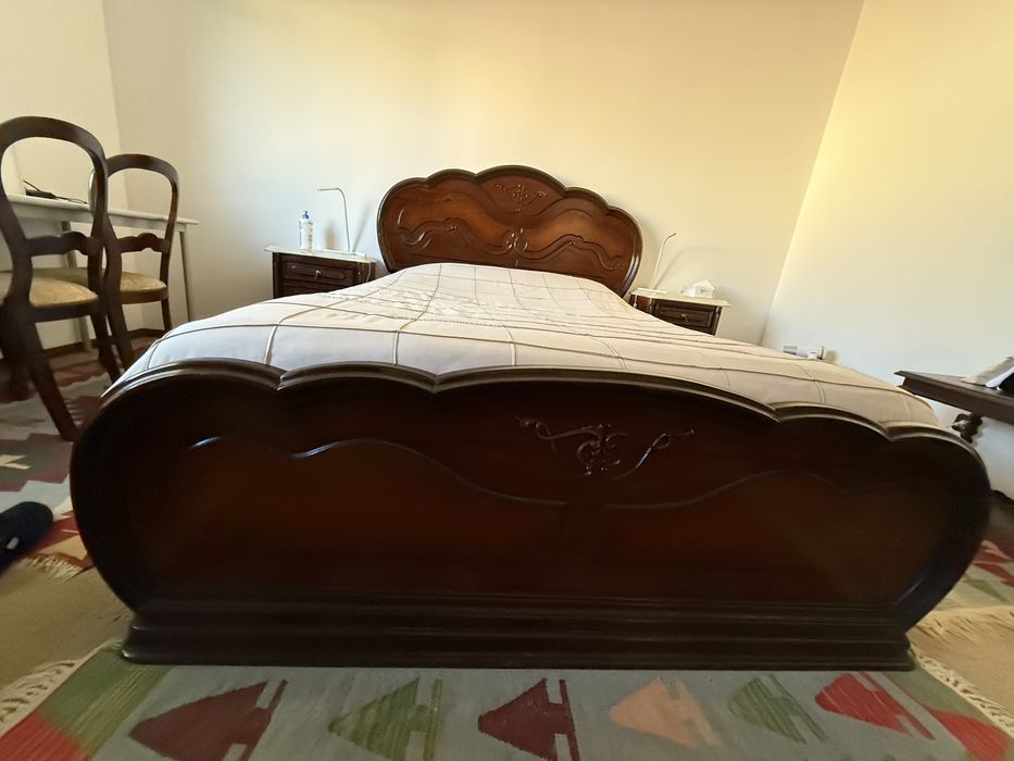 Cama de casal anos 80