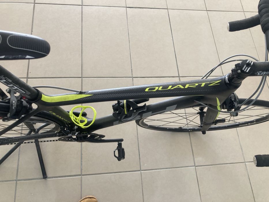 Bicicleta BH Quartz full carbono