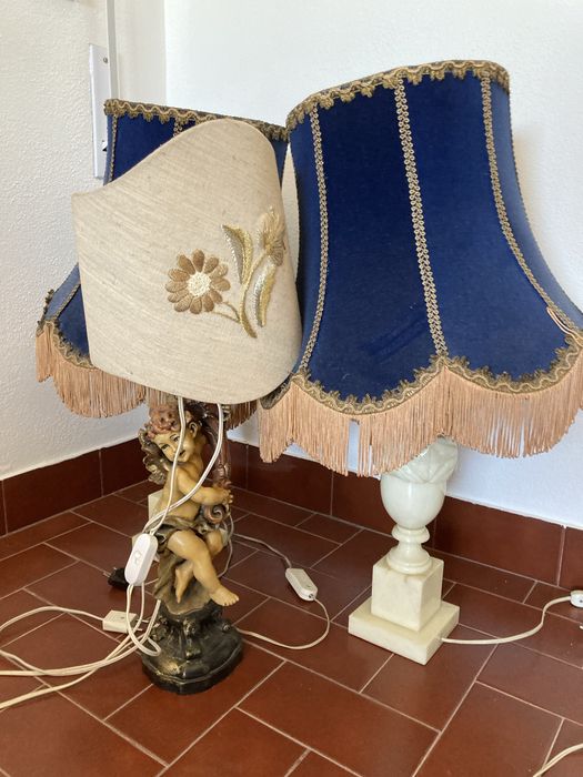 Moveis/ candeeiros antigos