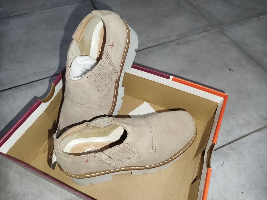 Botim novo tamanho 36