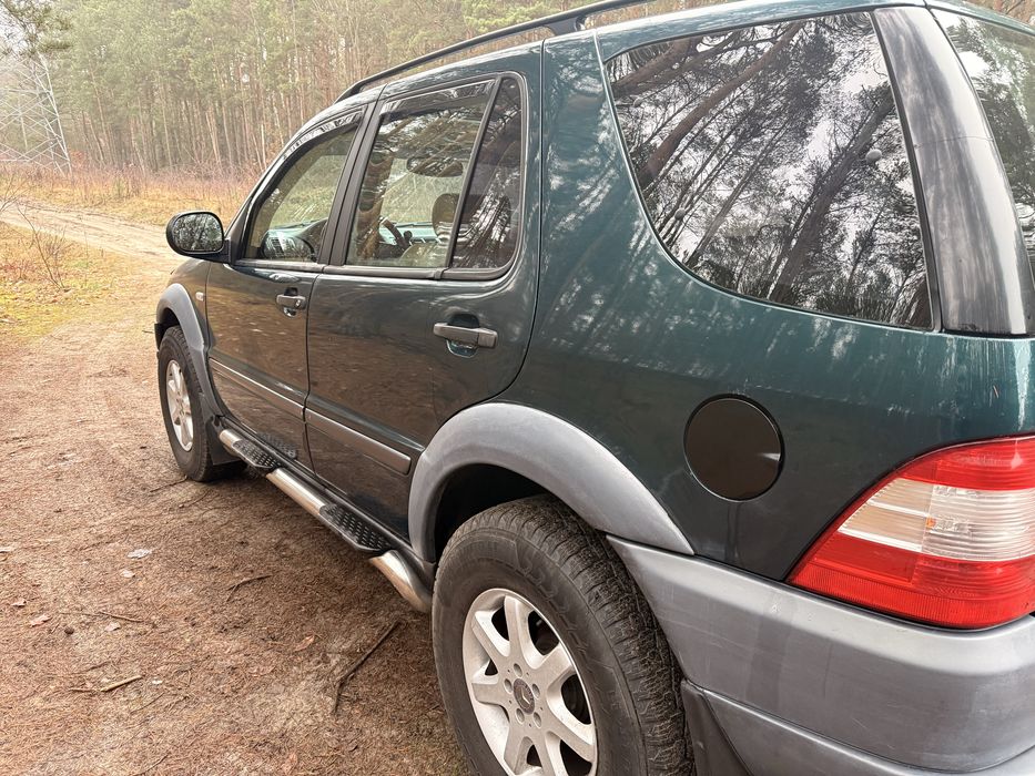 Mercedes-Benz, ML430 v8