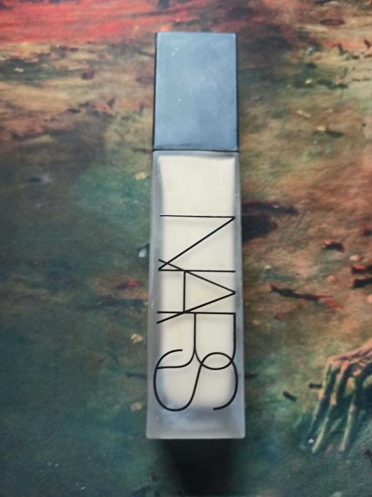 Podkład NARS Matte Longwear (Siberia)