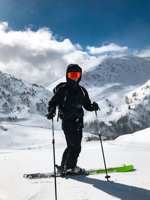 Прокат гірськолижного одягу для лиж лижна куртка штани рукавиці