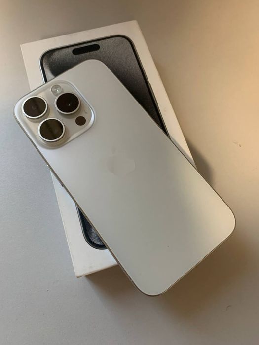 Продам свій улюбленний iphone 15 Pro 128