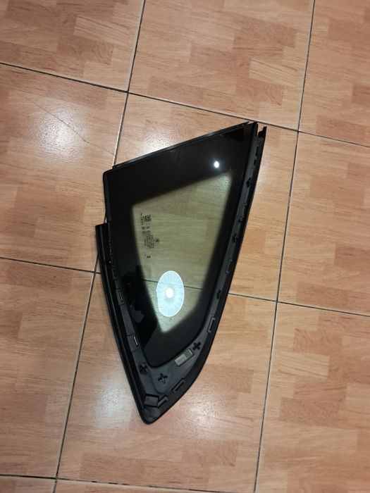 Szyba lewy tył - BMW 4 - G26 - orginał - idealna - vat23 - gwarancja