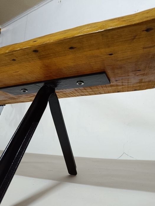 Banco de Madeira Rústico NOVO**